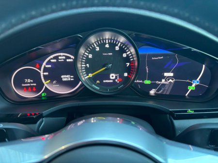 2022 Porsche Cayenne Coupe 3.0 V6 e-hybrid €73,995 thumbnail