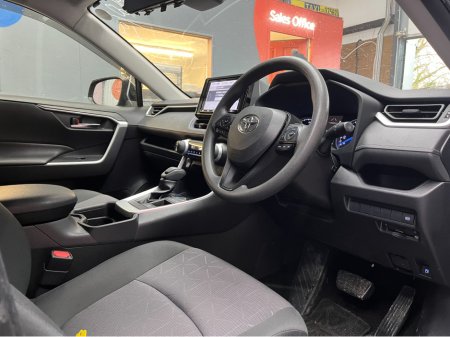 2019 Toyota Rav4 €27950! 2019 TOYOTA RAV4 HYBRID X 2.5 AUTOMATIC / REVERSE CAMERA / CRUISE CONTROL €27,950 thumbnail