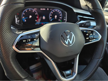 2022 Volkswagen Arteon - thumbnail 22