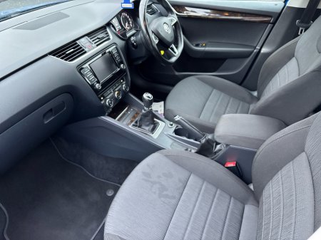 2017 Skoda Octavia STYLE 1.6 TDI 110HP 4DR €12,950 thumbnail