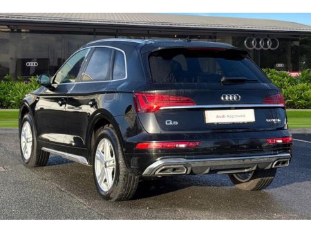 2025 Audi Q5 Q5 50 TFSI e 299HP S tronic q S line €62,950 thumbnail