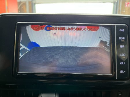 2019 Toyota C-HR - thumbnail 20