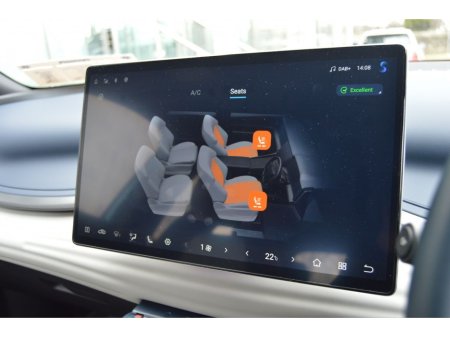 2025 BYD ATTO 3 60kWh 204PS Design . Leather Roof €35,995 thumbnail