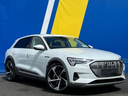 2021 Audi e-tron 50 QUATTRO // BANG & OLUFSEN // ADAPTIVE AIR SUSPENSION // LEATHER HEATED POWERED SEATS