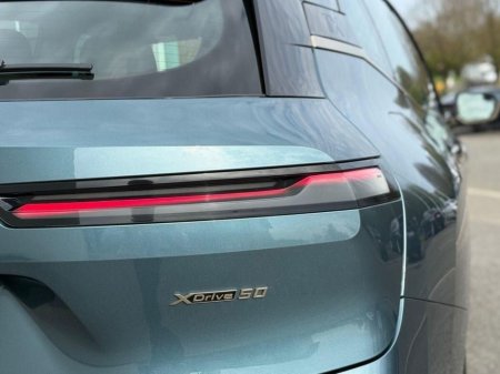 2022 BMW iX - thumbnail 18