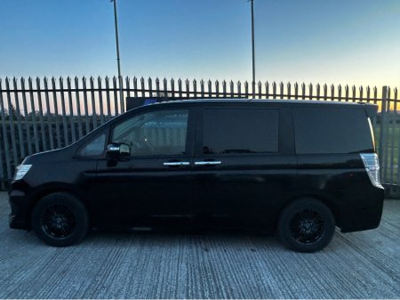 2014 Honda Stepwagon - thumbnail 9