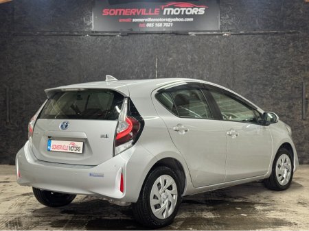 2020 Toyota Aqua - thumbnail 5