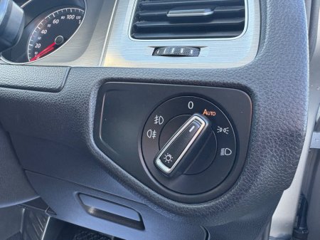 2014 Volkswagen Golf  €12,490 thumbnail