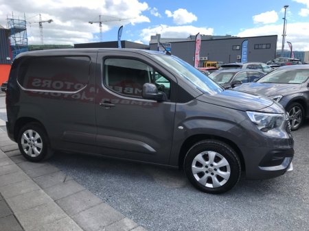 2019 Vauxhall Combo - thumbnail 9