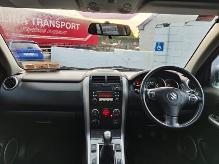 2011 Suzuki Grand Vitara - thumbnail 14