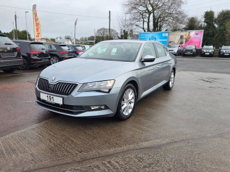 2019 Skoda Superb - thumbnail 6