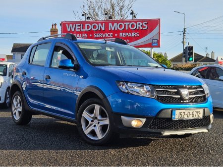 2015 Dacia Sandero STEPWAY SIGNATURE 1.5 DCI 90 4 thumbnail