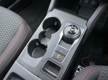 2025 Ford Kuga ST-Line 2.5 PHEV..20" wheels €42,950 thumbnail