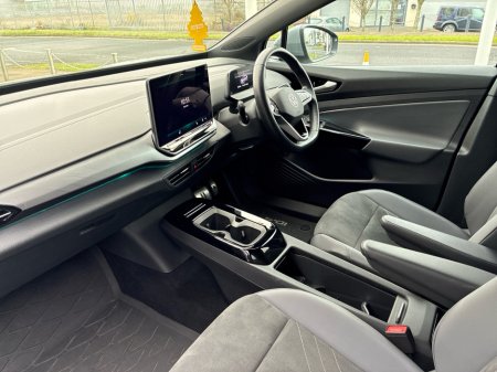 2024 Volkswagen ID.4 - view 2