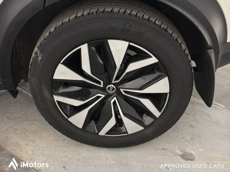 2022 Nissan Juke - thumbnail 11