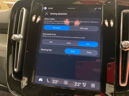 2026 Volvo EX40 - thumbnail 14