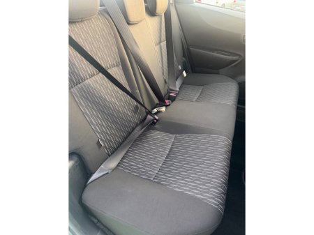 2012 Toyota Yaris 1.0 VVT-i 3Dr Terra €8,950 thumbnail