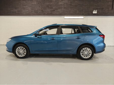 2021 MG Mg5 LONG RANGE SW EV EXCLUSIVE 5DR AUTO €12,250 thumbnail