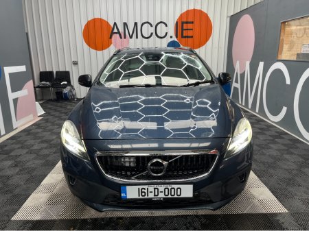 2016 Volvo V40 - thumbnail 6