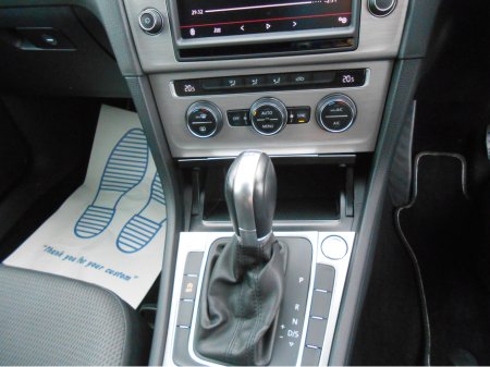 2016 Volkswagen Golf Comfort 1.2 Petrol Auto €14,995 thumbnail