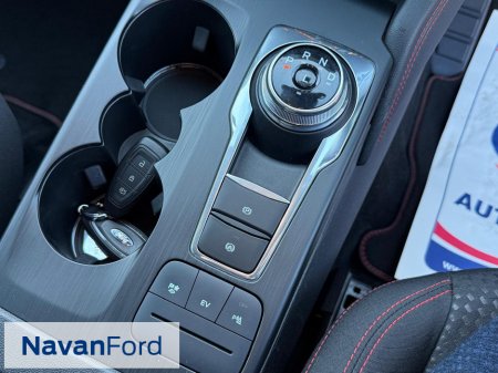 2024 Ford Kuga St-Line 2.5 Plug in-Hybrid 225Ps **Warranty May 2029** €35,950 thumbnail