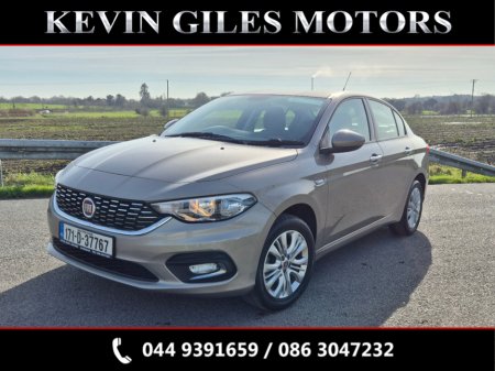 2017 Fiat Tipo - thumbnail 1