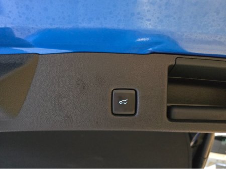 2025 Ford Kuga ST-LINE  X Power Pan Roof €42,900 thumbnail