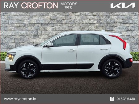 2025 Kia Niro Niro EV K3 SEM thumbnail