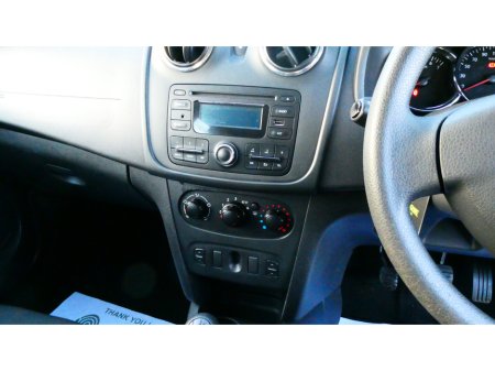 2016 Dacia Sandero ALTERNATIVE 1.2 75 201 4DR €5,950 thumbnail