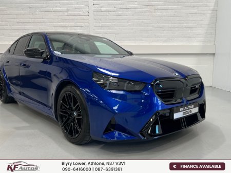 2025 BMW M5 V8 4.4L PHEV 727bhp Auto - 251 Reg €137,995 thumbnail