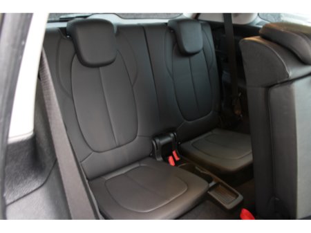 2017 BMW 2 Series 2.0D SE LUXURY 7 SEATER AUTOMATIC // 82,000KM // IMMACULATE CONDITION THROUGHOUT // BUY WITH CONFIDENCE AA AND SIMI APPROVED DEALER 2026 // FINANCE ARRANGED // ALL TRADE INS WELCOME // €18,950 thumbnail