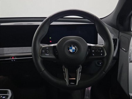 2025 BMW iX - thumbnail 5