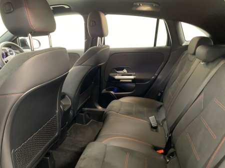 2025 Mercedes-Benz GLA Class - thumbnail 4