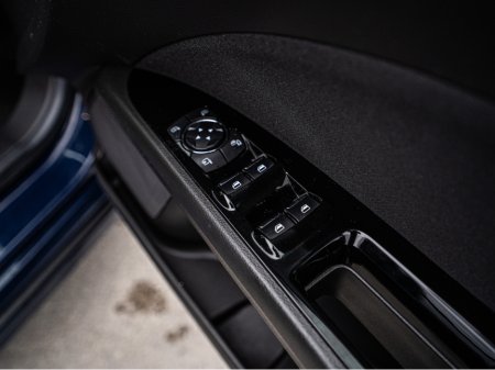 2018 Ford Mondeo - thumbnail 24