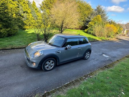2014 MINI Hatch ONE 1.2 AUTOMATIC €10,899
