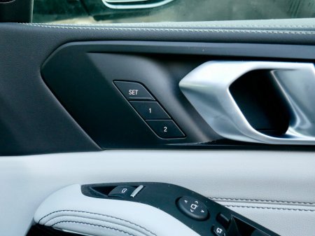 2025 BMW X5 xDrive50e M Sport €99,950 thumbnail