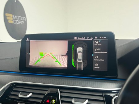 2023 BMW 5 Series - thumbnail 13