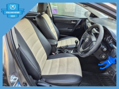 2015 Toyota Corolla - thumbnail 12