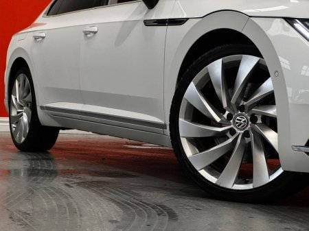 2019 Volkswagen Arteon 300 BHP 4MOTION FULL SPEC thumbnail