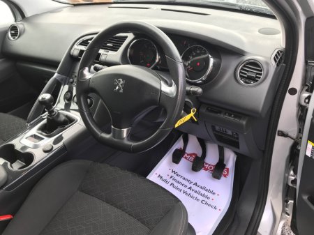 2016 Peugeot 3008 - thumbnail 15