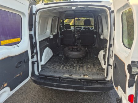 2019 Renault Kangoo LL21 ENERGY DCI 90 BUSI BUSINESS EU €7,800 thumbnail