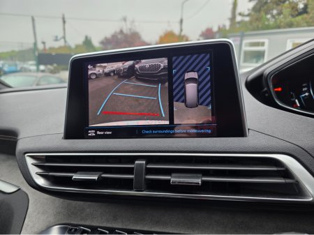 2018 Peugeot 5008 ( 182 REG ) GT LINE 7 SEATER  - DIGITAL DASH - CAMERA - ALLOYS -   CARPLAY ANDROID AUTO EU RADIO  PEARL WHITE €25,950 thumbnail