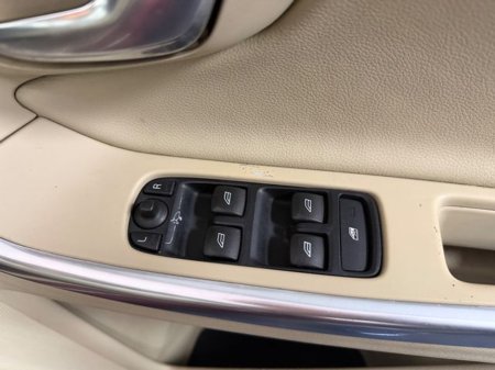 2014 Volvo S60 D2 SE 4DR €8,777 thumbnail