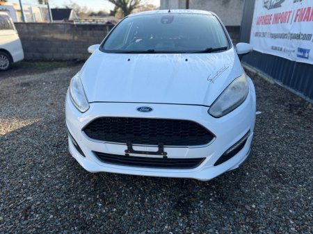 2015 Ford Fiesta 1.0 EcoBoost 65PS S/S Titanium €9,400 thumbnail
