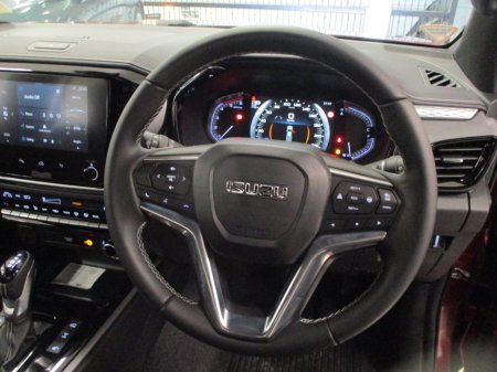 2026 Isuzu D-MAX  €45,926 thumbnail