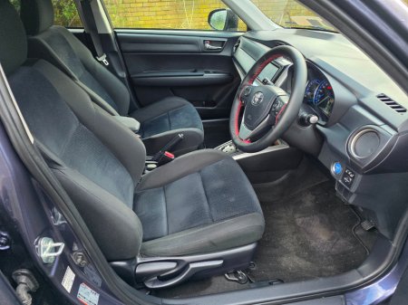 2014 Toyota Corolla Fielder 5DR Auto €7,950 thumbnail