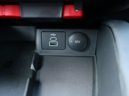 2026 Ford Kuga 2.5 Duratec 243PS PHEV ST-Line X Ed Auto €48,995 thumbnail