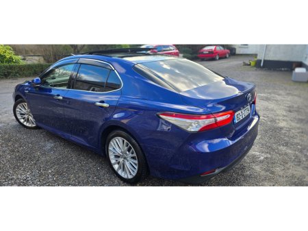 2018 Toyota Camry PLATINUM LUXURY EDITION €19,950 thumbnail