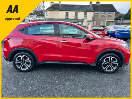 2016 Honda HR-V 2016 HONDA HRV 1.6iDTEC ES €10,950 thumbnail