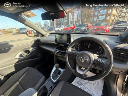 2023 Toyota Yaris Cross - thumbnail 12